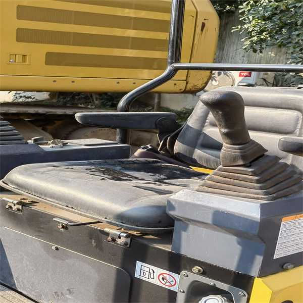 Bereit für die Arbeit und erfahrene gebrauchte Japan Komatsu PC 15 MR in gutem Zustand