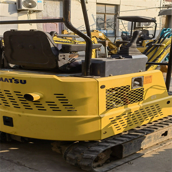 Bereit für die Arbeit und erfahrene gebrauchte Japan Komatsu PC 15 MR in gutem Zustand