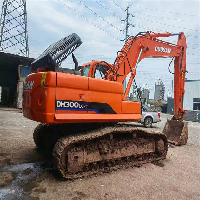 29 Tonnen reif gebrauchtes Bagger für die Arbeit und erfahren gebraucht Korea importiert Doosan DX 300LC in gutem Zustand
