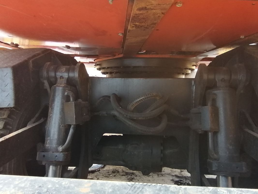 Bereit für die Arbeit und erfahrene gebrauchte Korea Gebraucht Bagger DH150W-7 in gutem Zustand