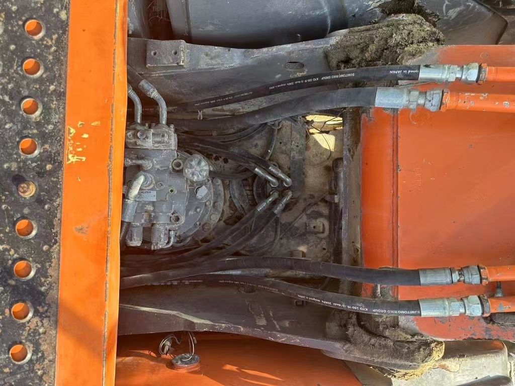21 Tonnen reifer Gebrauchtbagger für die Arbeit und erfahren gebraucht Korea importiert Hitachi 210-3 in gutem Zustand