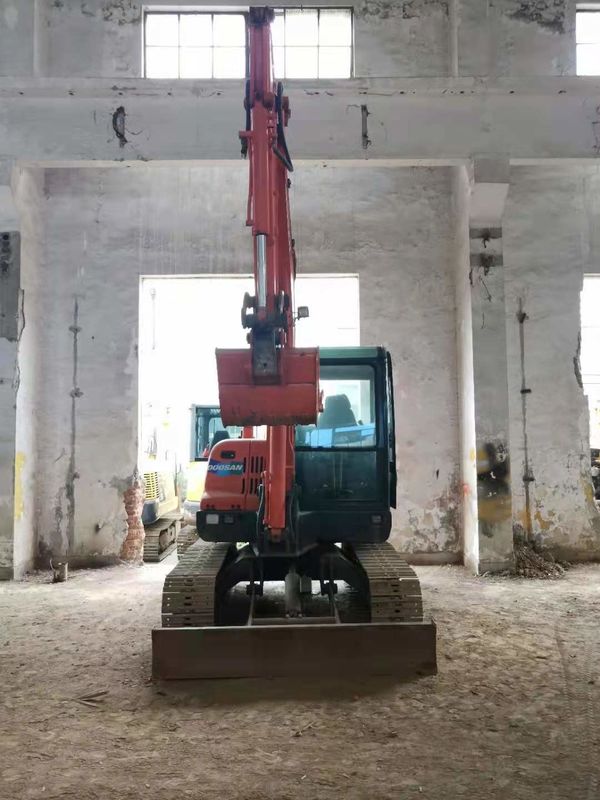 6 Tonnen fertig für die Arbeit und erfahren gebraucht Korea importiert DOOSAN DX60 in gutem Zustand