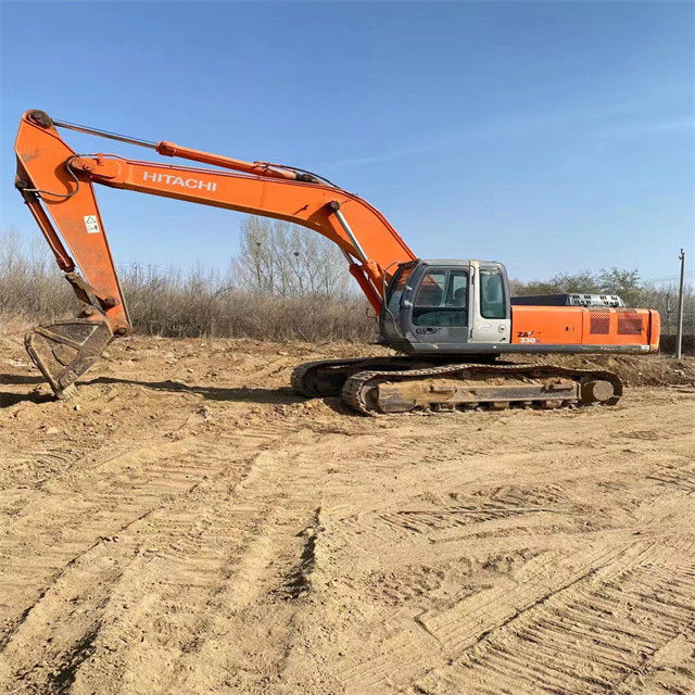31.5 Tonnen, gebrauchtes Baggerger für die Arbeit und erfahrener Japan Import Hitachi ZX 330-3G in gutem Zustand.