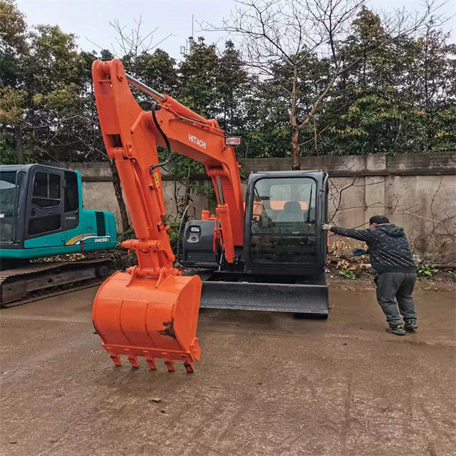 6 Tonnen kleiner, gebrauchtes Bagger für die Arbeit und erfahrener, gebraucht, aus Japan importiert, Hitachi ZX 60.