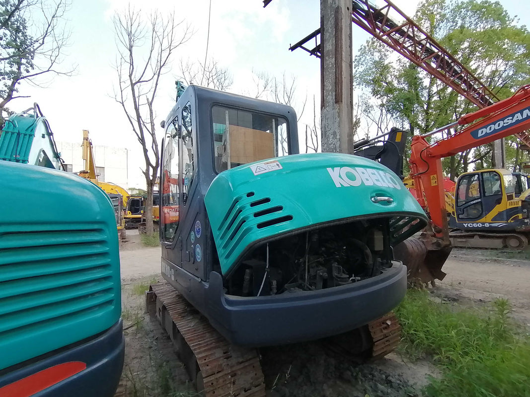 30.5kN KOBELCO SK60-C Baggermaschine Gewicht 5,95 t Motorleistung 42,4 kW