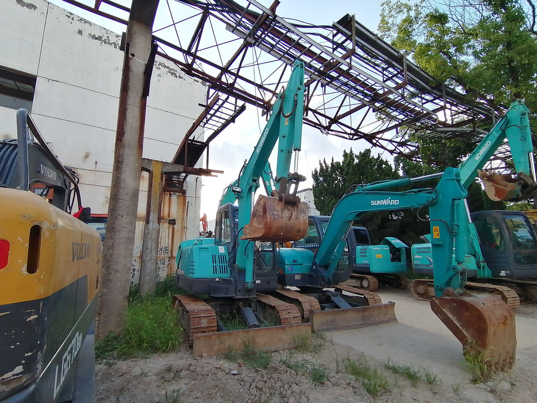 30.5kN KOBELCO SK60-C Baggermaschine Gewicht 5,95 t Motorleistung 42,4 kW