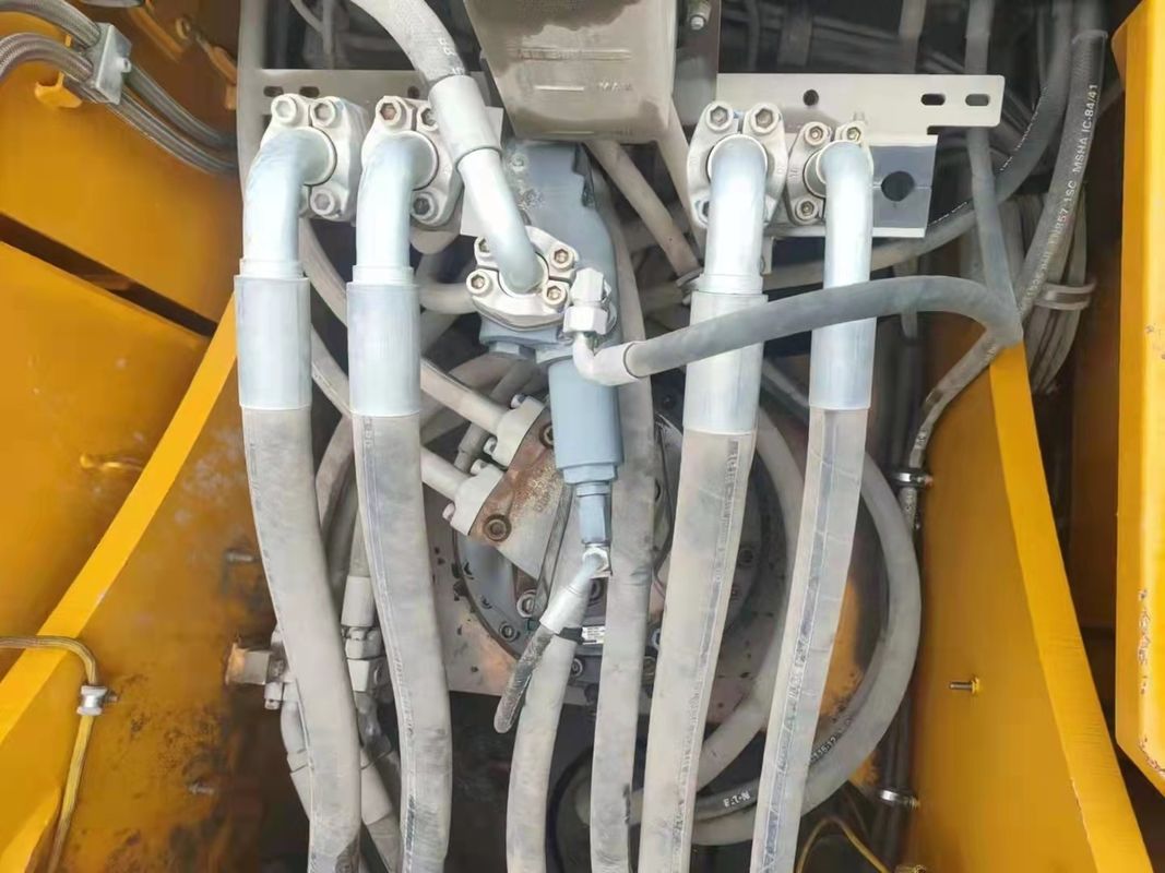 Gebrauchtes Liebherr R944 für den Einsatz bereit und erfahrener Deutscher, in gutem Zustand importiert.
