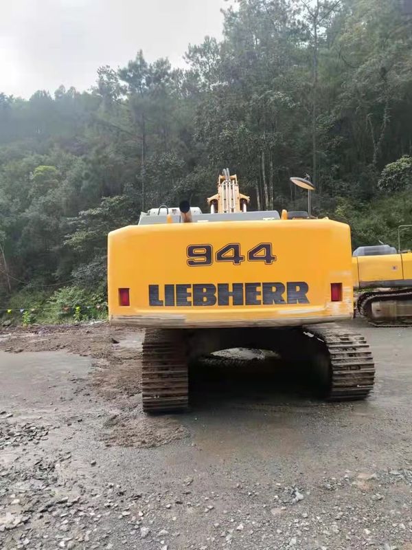 Gebrauchtes Liebherr R944 für den Einsatz bereit und erfahrener Deutscher, in gutem Zustand importiert.
