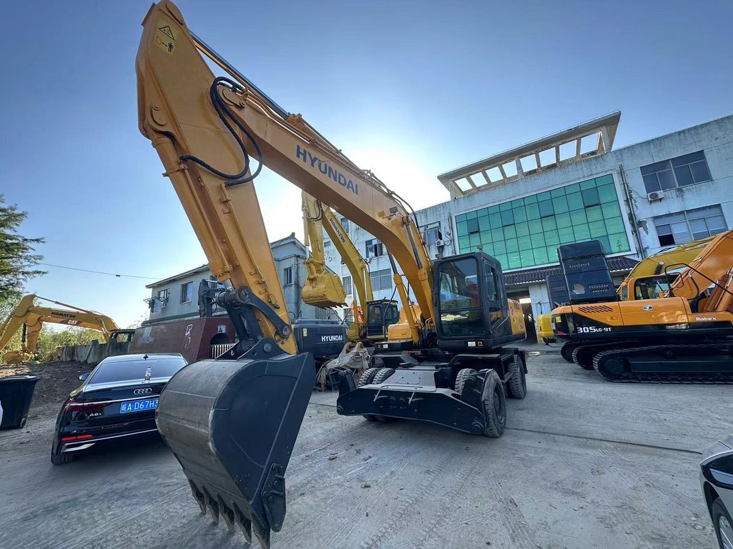 21.2 Tonnen Hyundai 210W-7 Gebrauchtradbagger Eimer Kapazität 1.34m3
