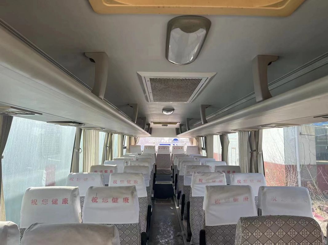 Gebrauchtes, hochwertiges Bus mit 40 Sitzplätzen, hergestellt in China, YuTong Bus mit einer Jahresgarantie.
