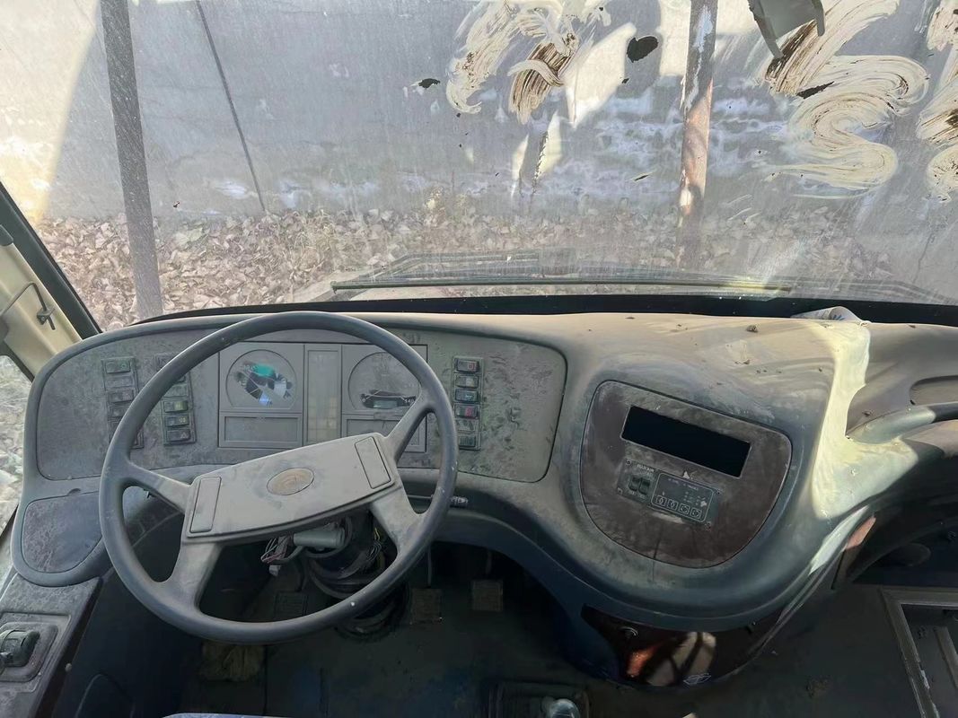Gebrauchtes, hochwertiges Bus mit 40 Sitzplätzen, hergestellt in China, YuTong Bus mit einer Jahresgarantie.
