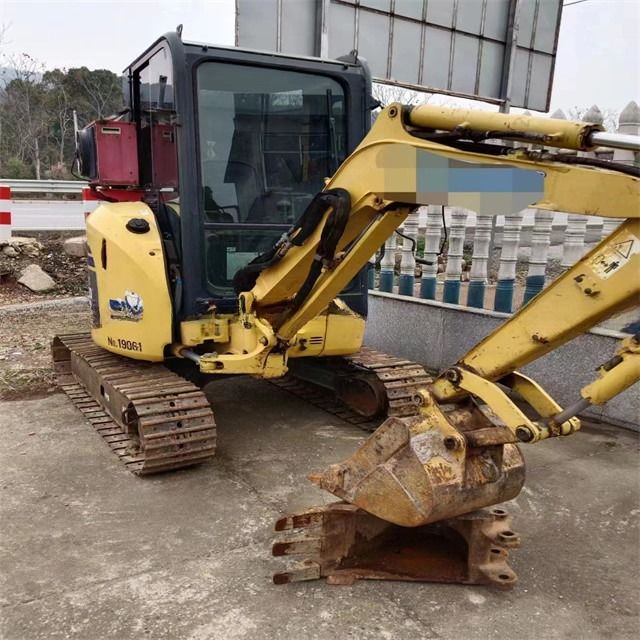 2 Tonnen gebraucht Japan Komatsu PC 20 MR Crawler Bagger mit geringer Arbeitszeit und ideal