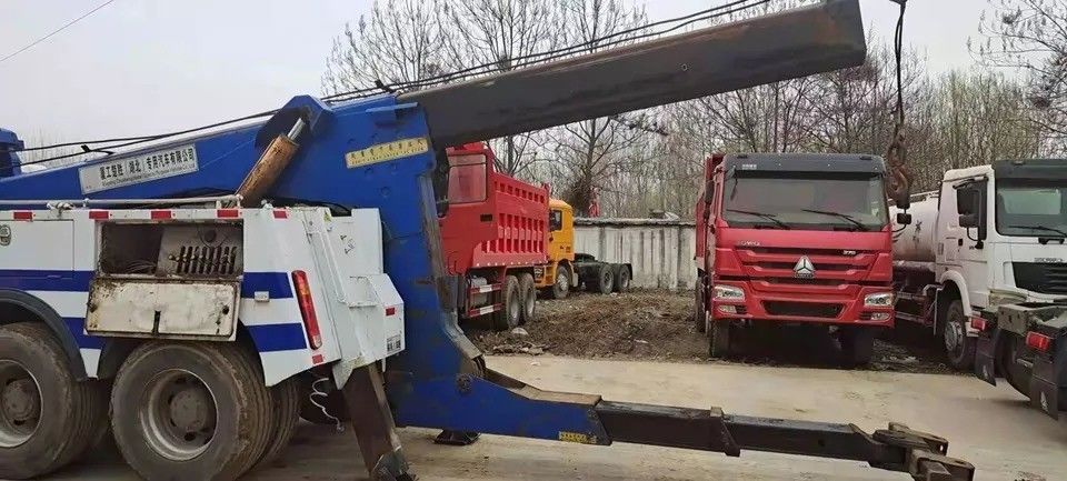 4x2/6x2/6x4/8x4/8x6/4x4/6x6 Fahrzeug mit hoher Leistung
