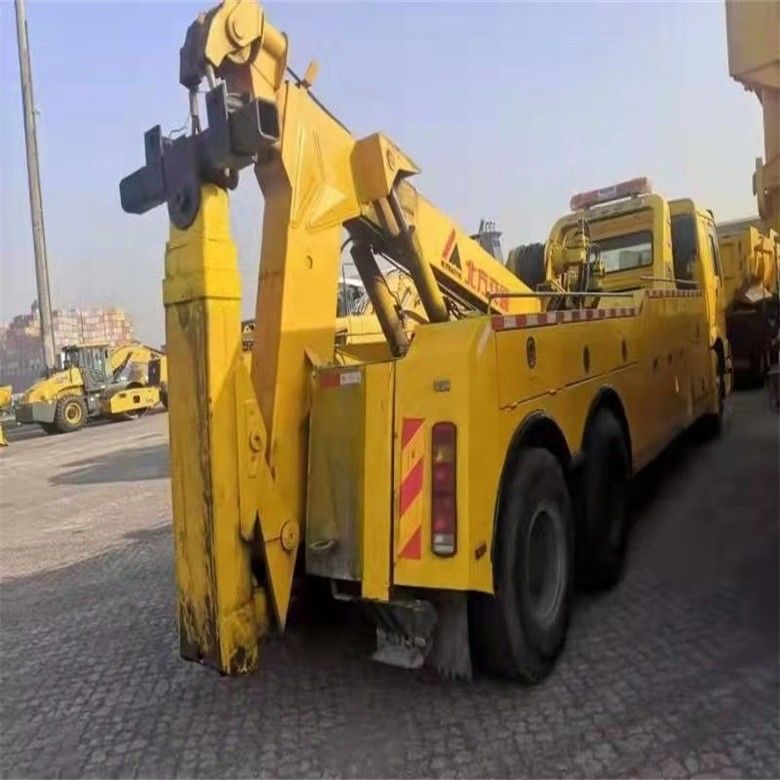 Niedrigere Arbeitszeiten Howo 6*4 Wrecker Schleppwagen 8*4 Schleppkörper mit ISO9001/CCC-Zertifizierung