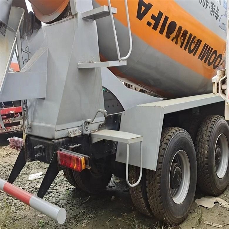 Bauarbeiten 6*4 Howo Zement-Truckmischer mit 371 PS 375 PS Mischleistung
