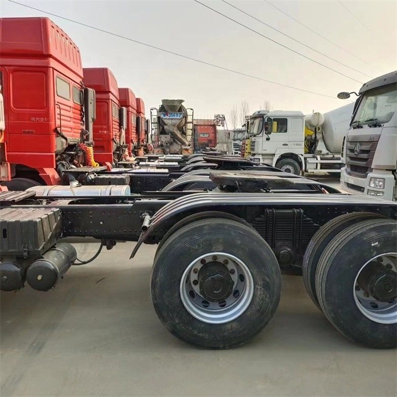 6*4 Shacman Gebrauchtlastwagen-Traktor mit elektronischem Stabilitätskontrollsystem und Touchscreen