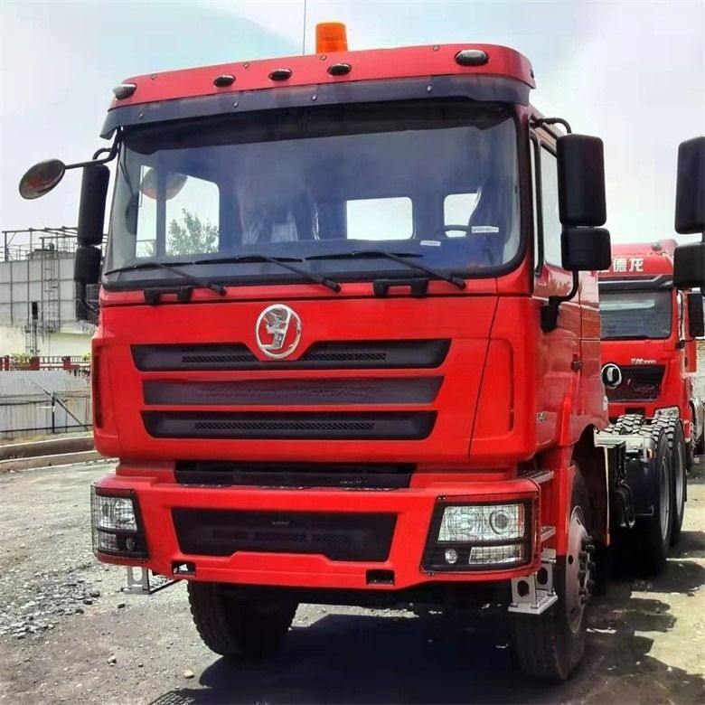 Shacman / FAW / Shacman / Beiben / Sinotruck Howo Gebraucht LHD und RHD Einzelreih 6x4 Traktorkopf