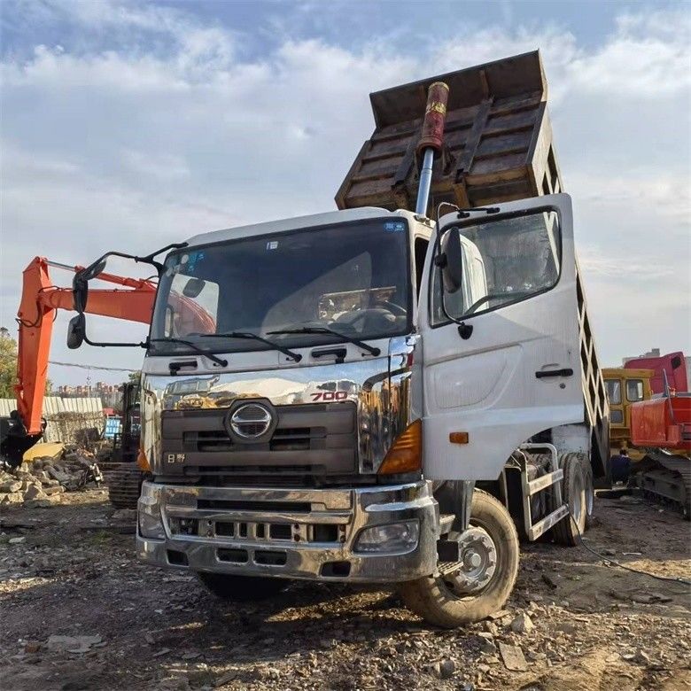 Gebraucht Japan Hino Gebraucht Dump Trucks mit YUCHAI Motor in Arbeitszeiten 2020