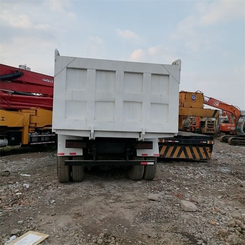 Gebraucht Japan Hino Gebraucht Dump Trucks mit YUCHAI Motor in Arbeitszeiten 2020