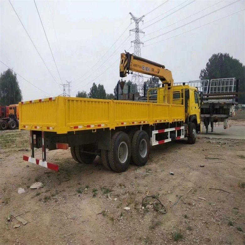 Sinotruk WD615 Motor Modell 10 Tonnen Lastwagen-Kran mit Original-Hydraulikzylinder
