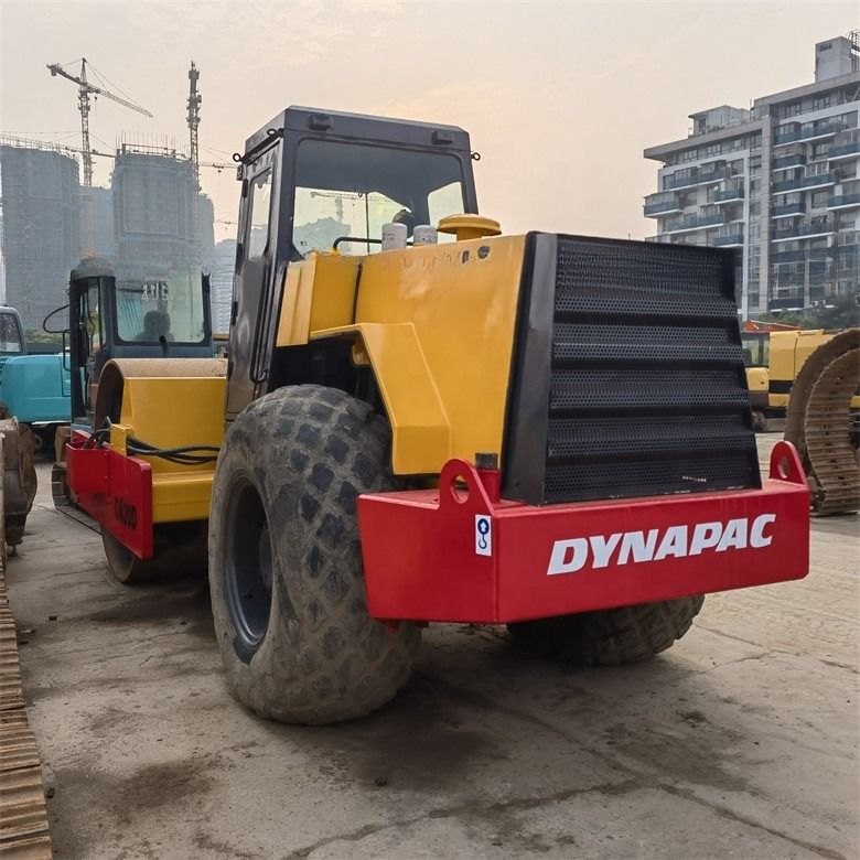 40KN Aufregende Kraft Dynapac CA30D Gebrauchtstraßenwalze Eintrommelwalze zur Straßenreparatur