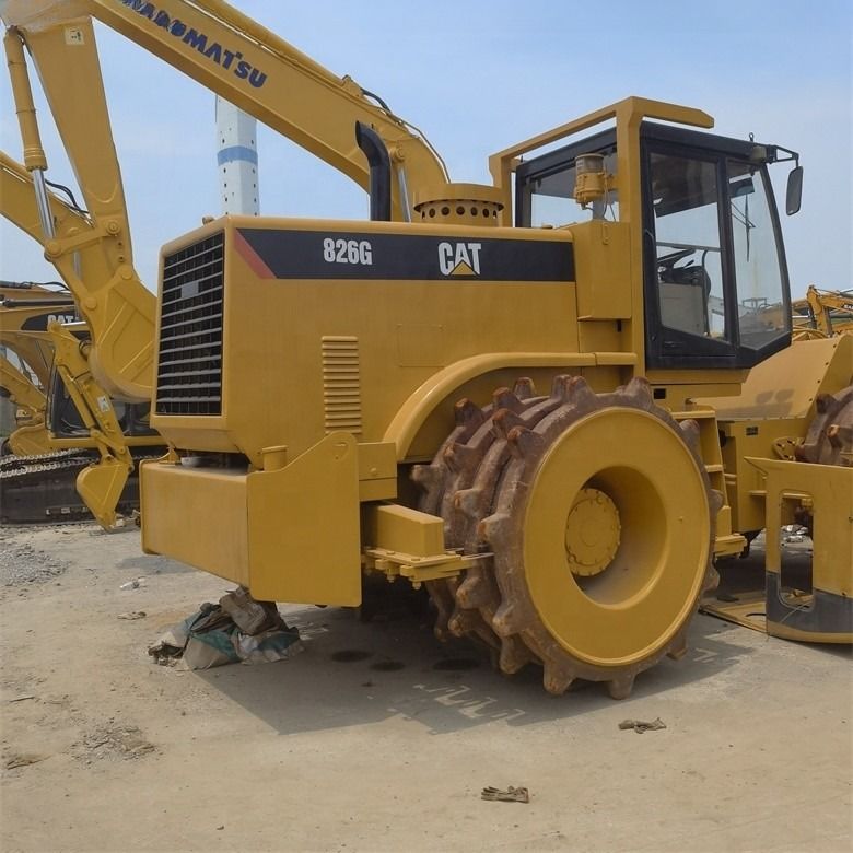 35 Tonnen gebraucht Caterpillar Cat 826G Verdichter in ausgezeichnetem Zustand Originalfarbe Japan