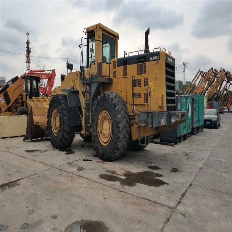 Bau 12 Tonnen Gebraucht Komatsu WA600-3 Radlader 600 Modell Schwerer Frontkopflader WA600-6