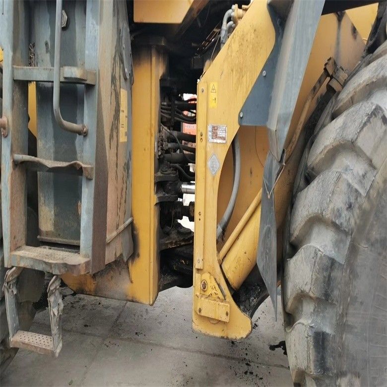 Bau 12 Tonnen Gebraucht Komatsu WA600-3 Radlader 600 Modell Schwerer Frontkopflader WA600-6