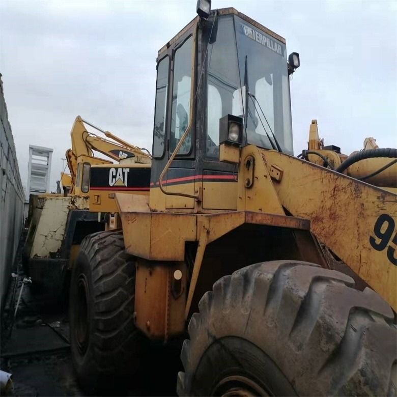 Caterpillar 950F 17 Tonnen Radlader mit 6,6 L Hubraum und 3200-3300 Arbeitsstunden