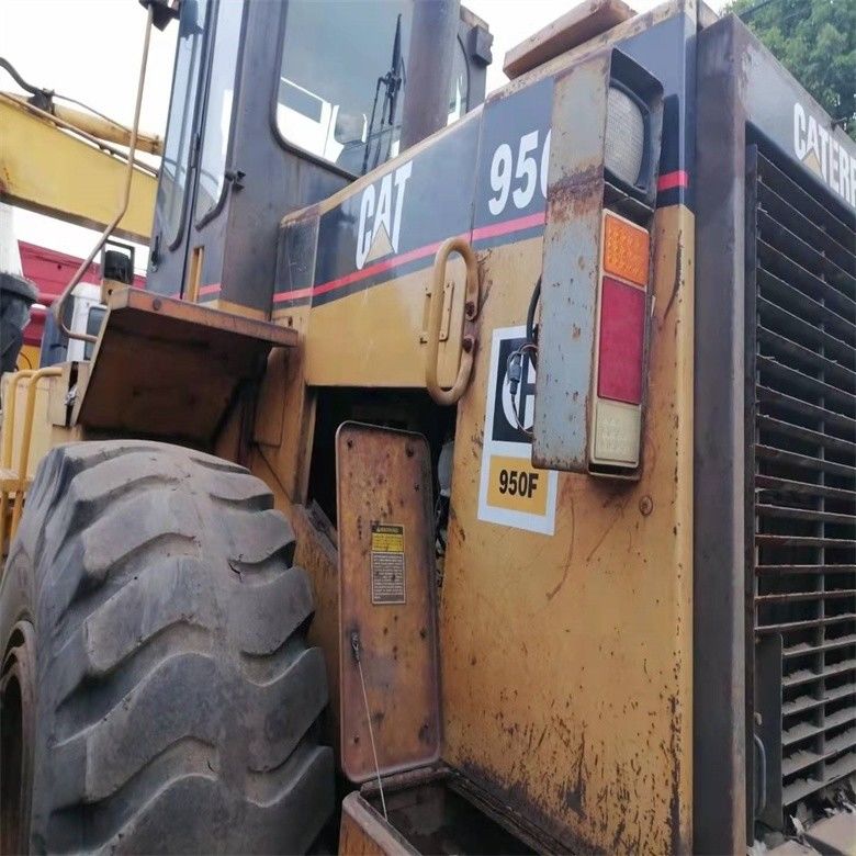 Caterpillar 950F 17 Tonnen Radlader mit 6,6 L Hubraum und 3200-3300 Arbeitsstunden