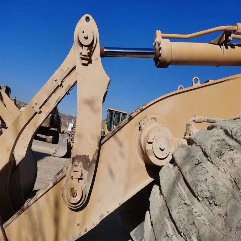 Gebrauchtes Caterpillar CAT 988G 988 50 Tonnen Radlader mit maximaler Entladehöhe von 4,46 m