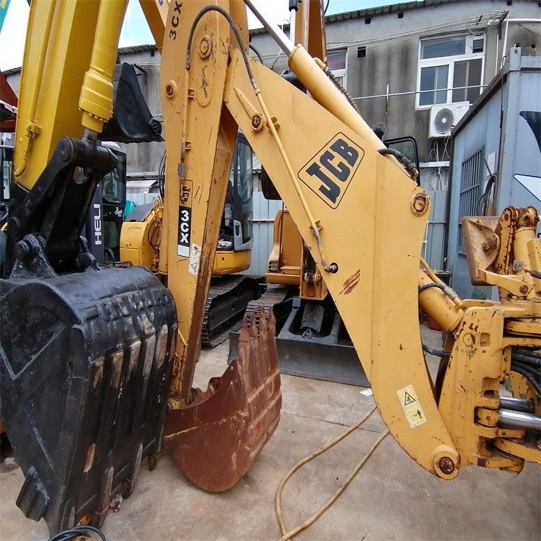 Original-Hydraulikpumpe Gebraucht JCB 3CX Schleuderer 6,07 Tonnen Nennlast in gutem Zustand