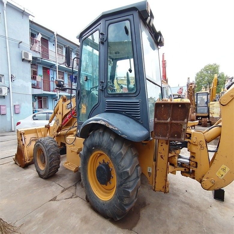 Original-Hydraulikpumpe Gebraucht JCB 3CX Schleuderer 6,07 Tonnen Nennlast in gutem Zustand