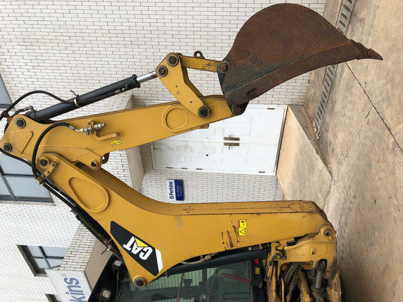 6792 10200 kg Maschinengewicht Gebraucht Caterpillar 416E Baggerlader 162 kw Original Jetzt