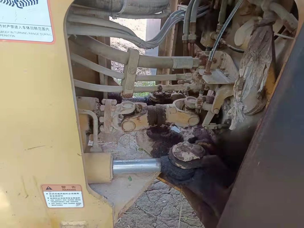 SEM 630B Gleisart LGP-Bulldozerlader mit Ein-Schaufel-Ripper