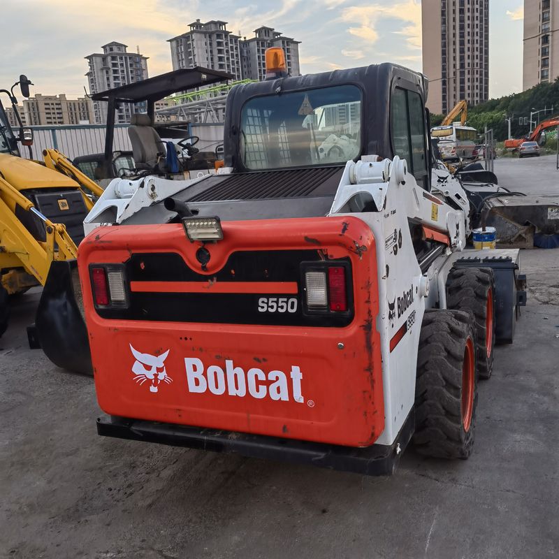 Bewegtes Rad-Ski-Ruder-Lader BOCAT S550 Gebraucht-Lader für Bauarbeiten