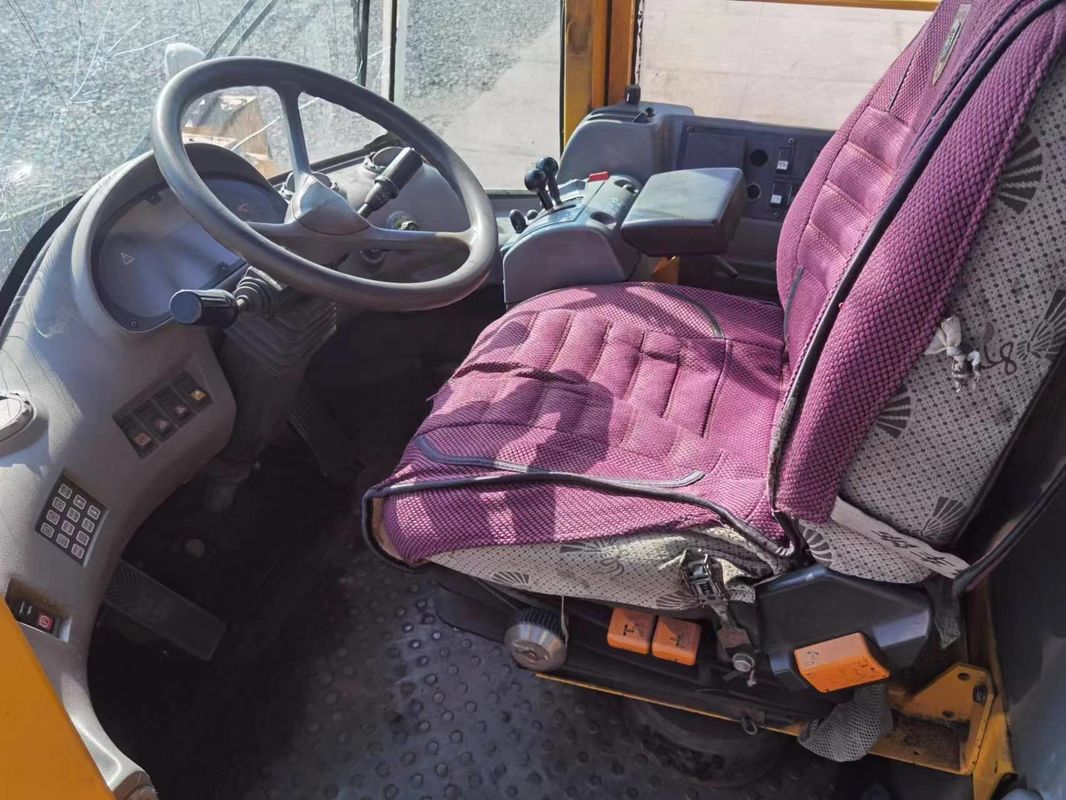 4WD-Antrieb Typ Gebrauchtes Lader VOLVO L220E Original Design Rad Schieberad Lader Bewegtes Typ